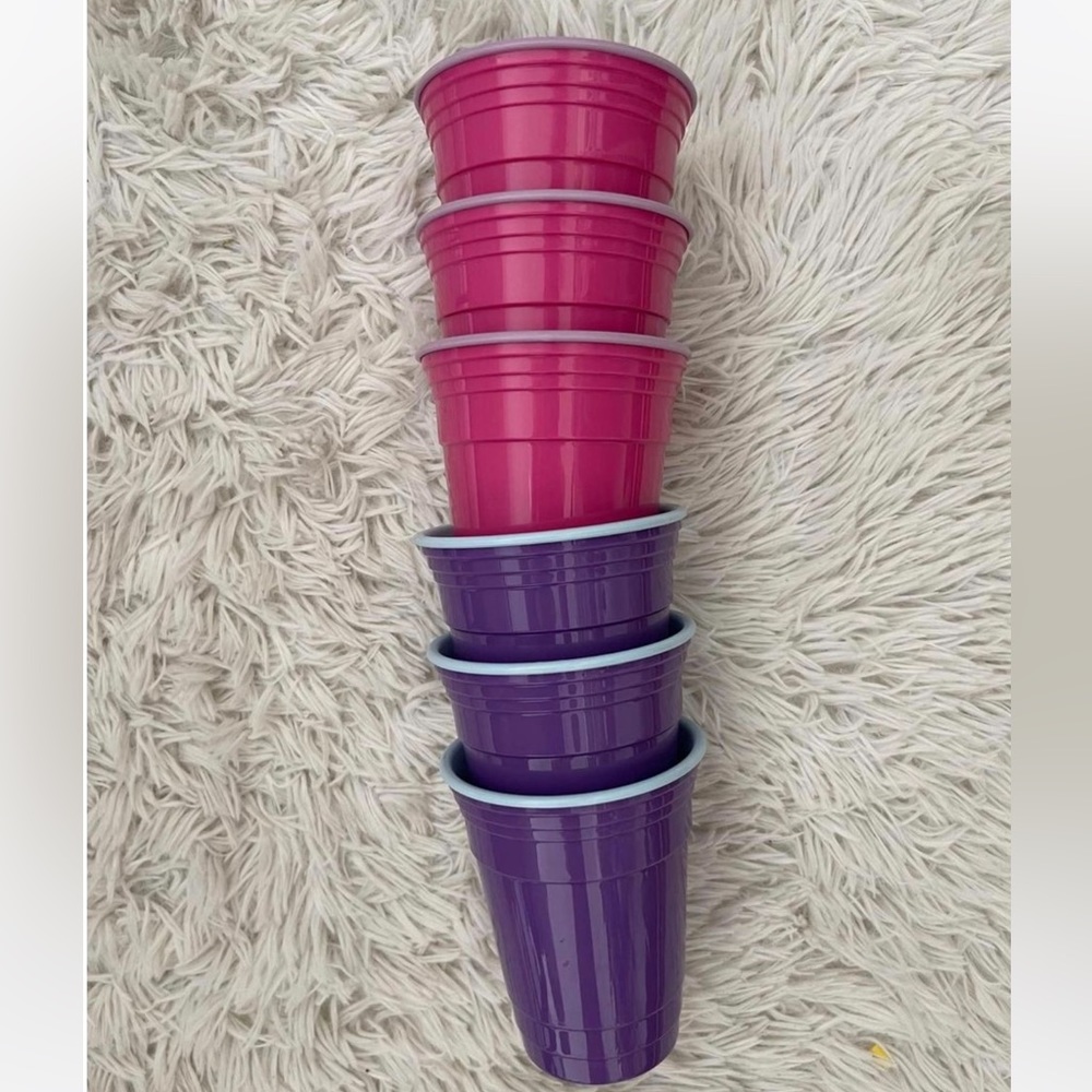 Plastic cups
